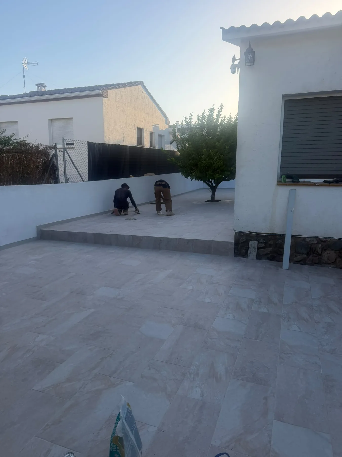 Reforma de suelo en Bigues i Riells (durante)
