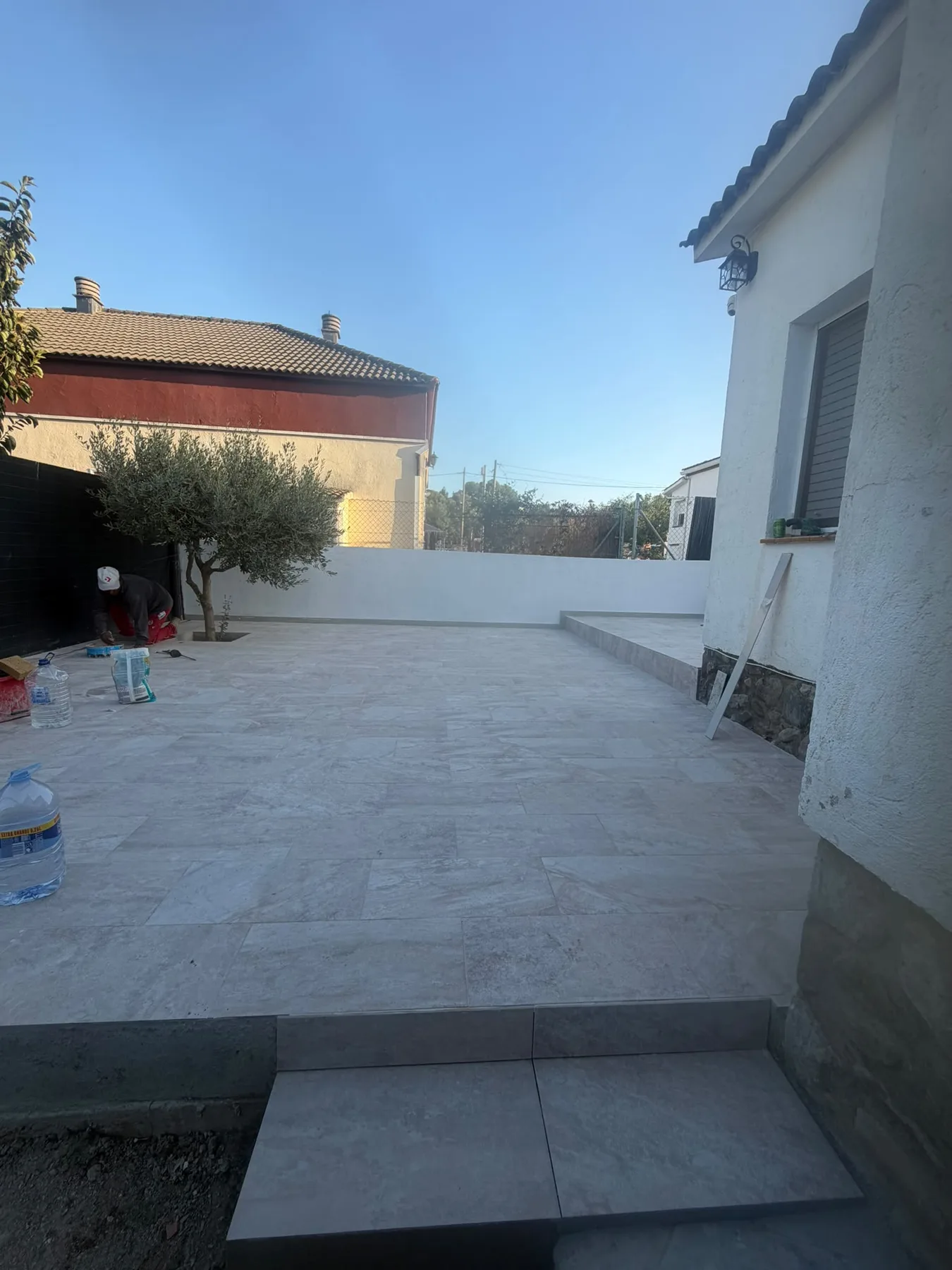 Reforma de suelo en Bigues i Riells